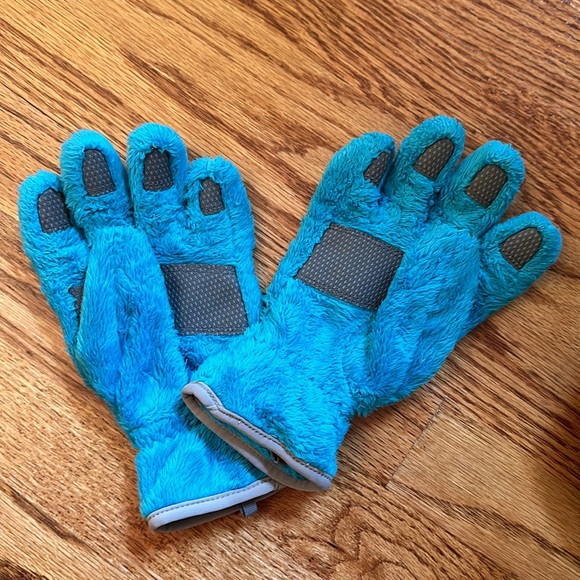 The North Face Kids Fleece Hat/Gloves Set - Picture 3 of 5